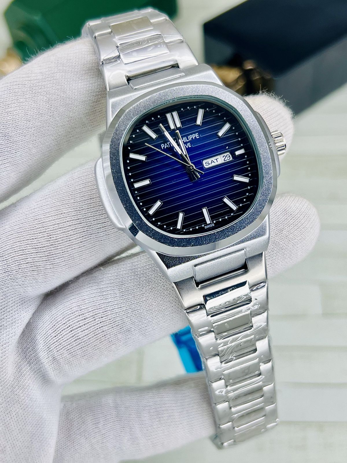 Patek Philippe – The Tiffany Blue Icon