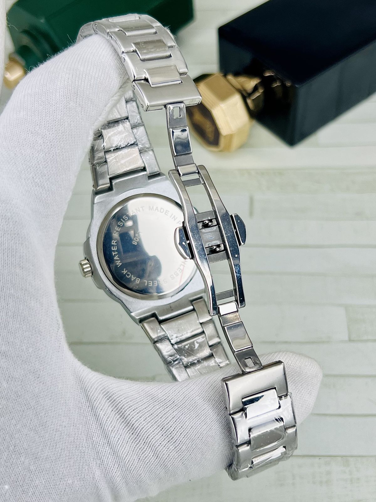 Patek Philippe – The Tiffany Blue Icon
