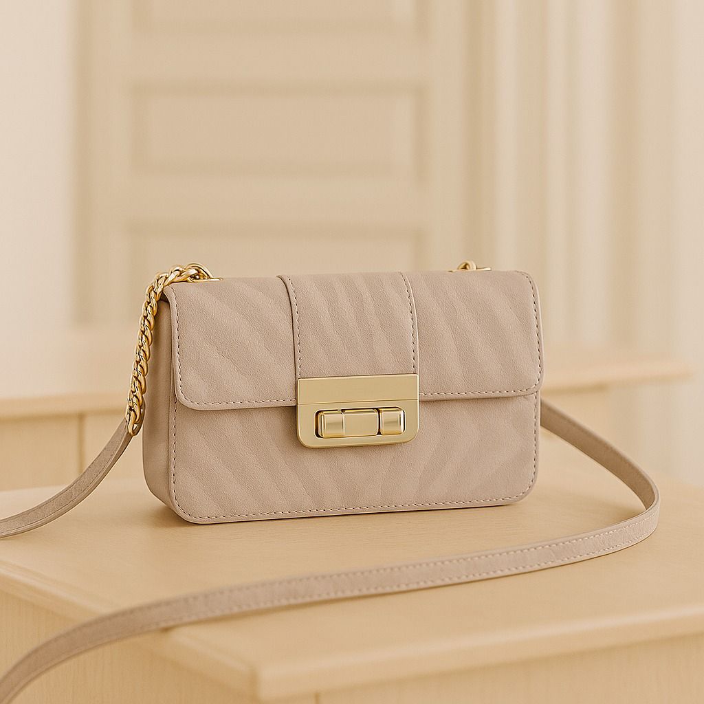 Stylish Side Cross Body Style.