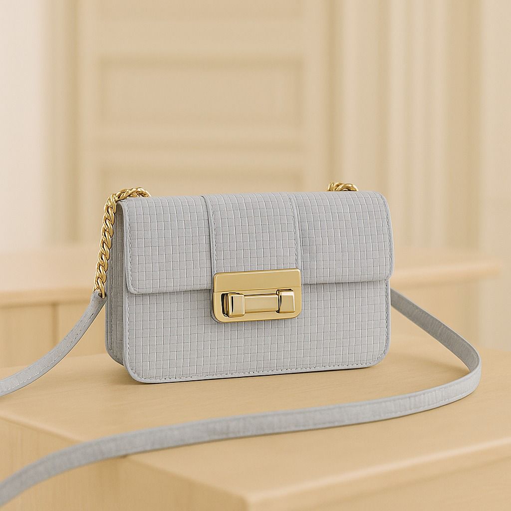 Stylish Side Cross Body Style.